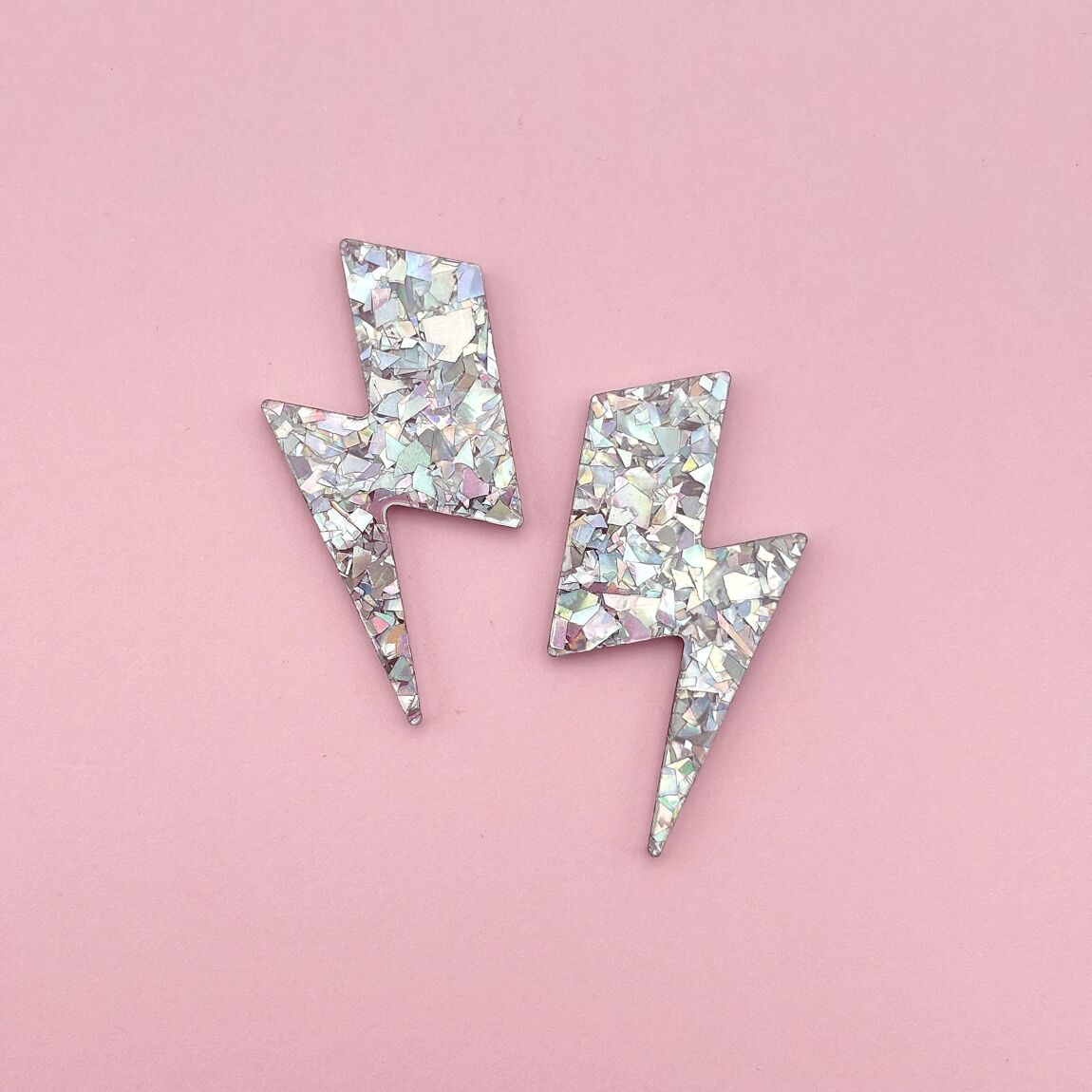 Boucles d’oreilles éclairs maxi argent holographique