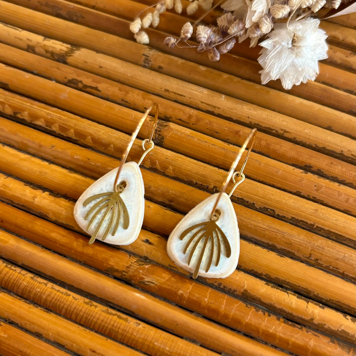 Boucles d'oreilles en céramique goutte tachetée