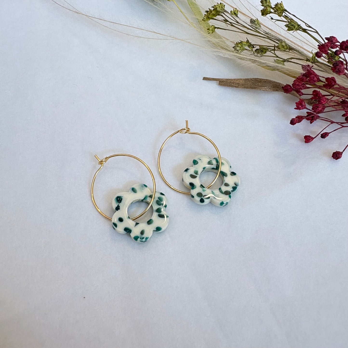 Boucles d’oreilles Flora moucheté vert