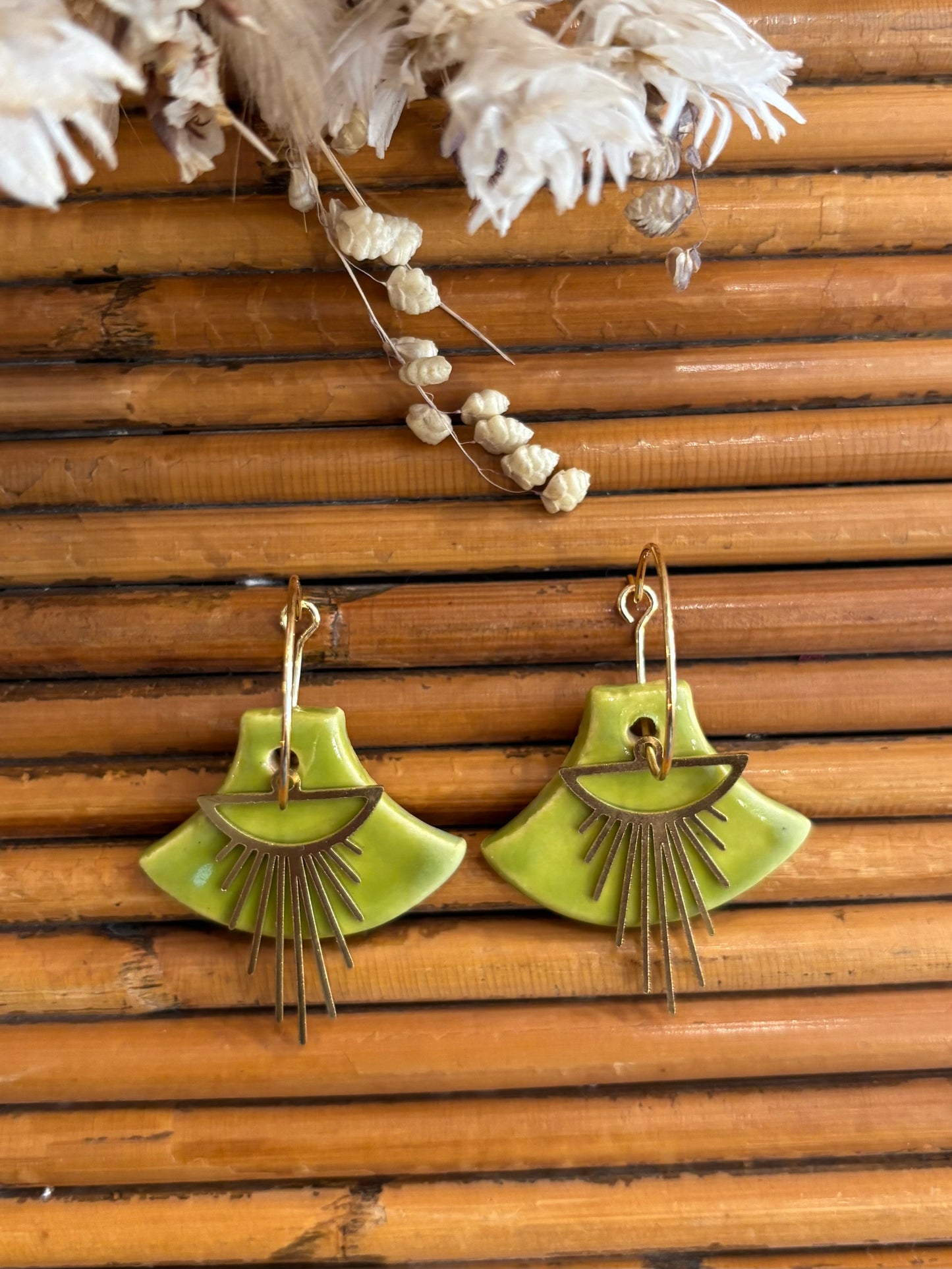 Boucles d'oreilles en céramique sunset vert prairie