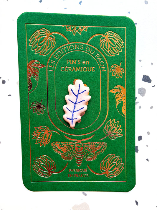 Pin’s en céramique feuille