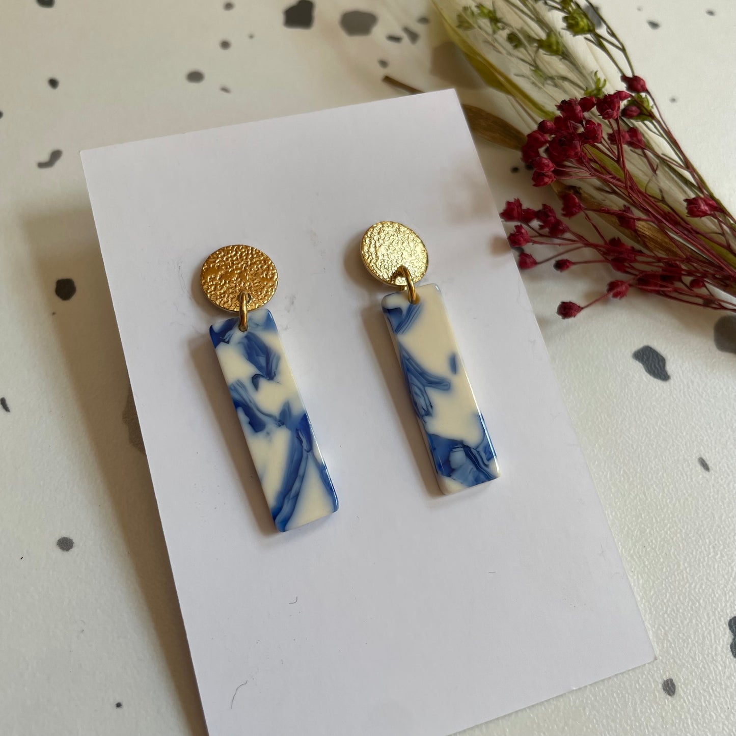 Boucles d’oreilles Charlie bleues et blanches