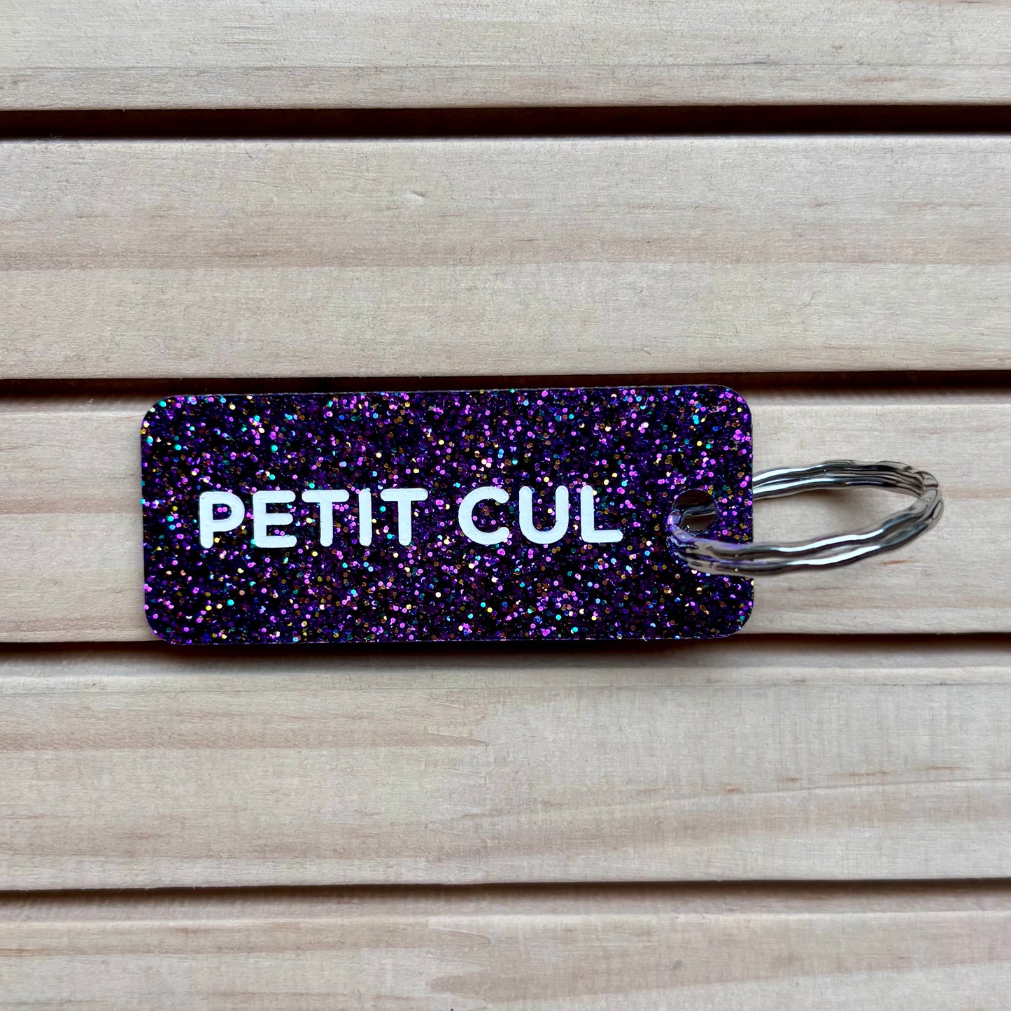 Porte-clés Petit cul violet