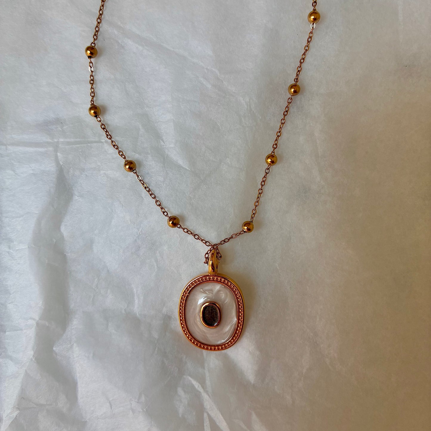 Collier Cyclope blanc