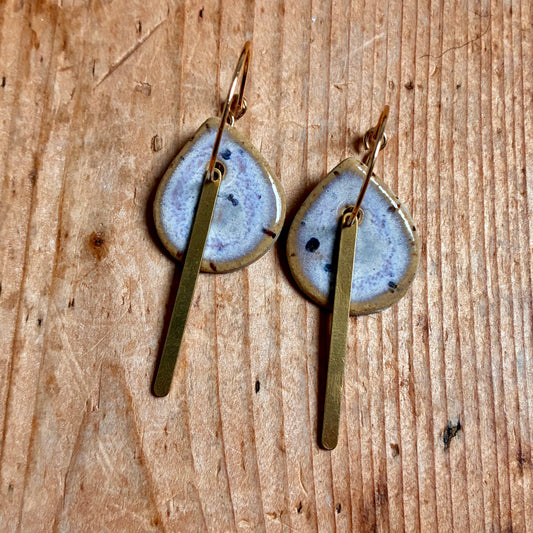Boucles d'oreilles en céramique grosse goutte naturelle