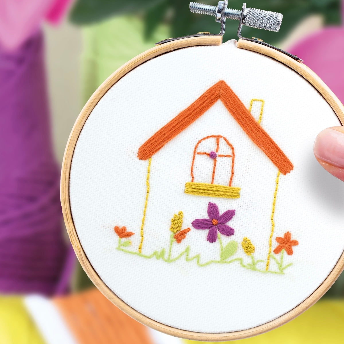 Kit de broderie maison fleurie