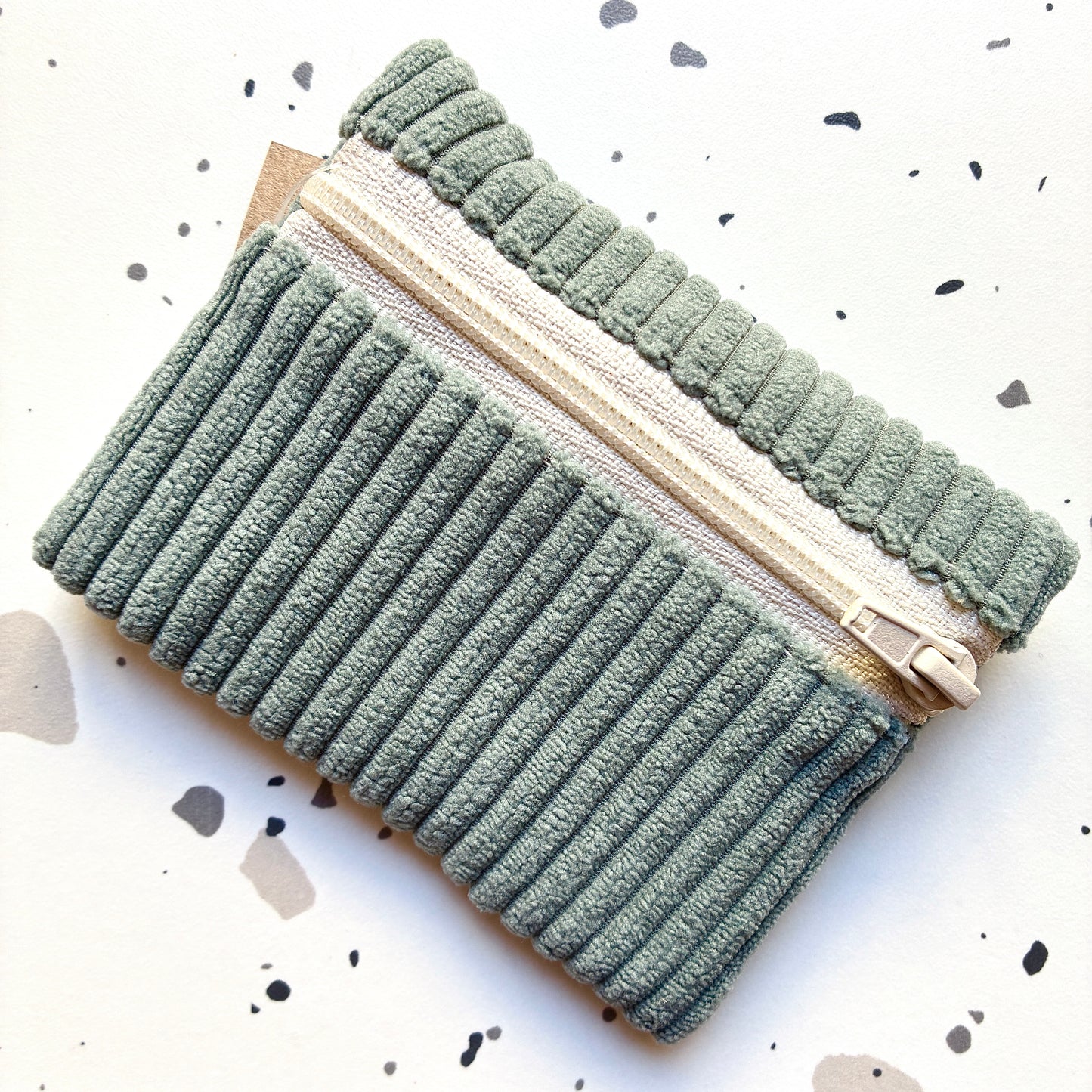 Porte monnaie en velours côtelé (coloris au choix)