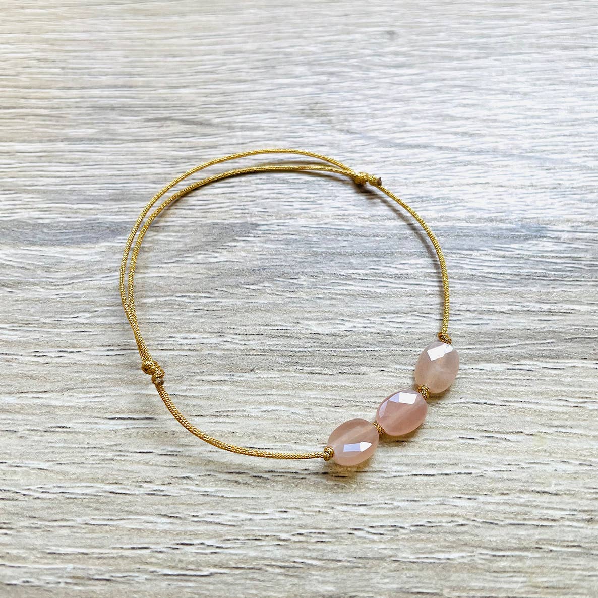 Bracelet doré Candy avec pierres semi-précieuses