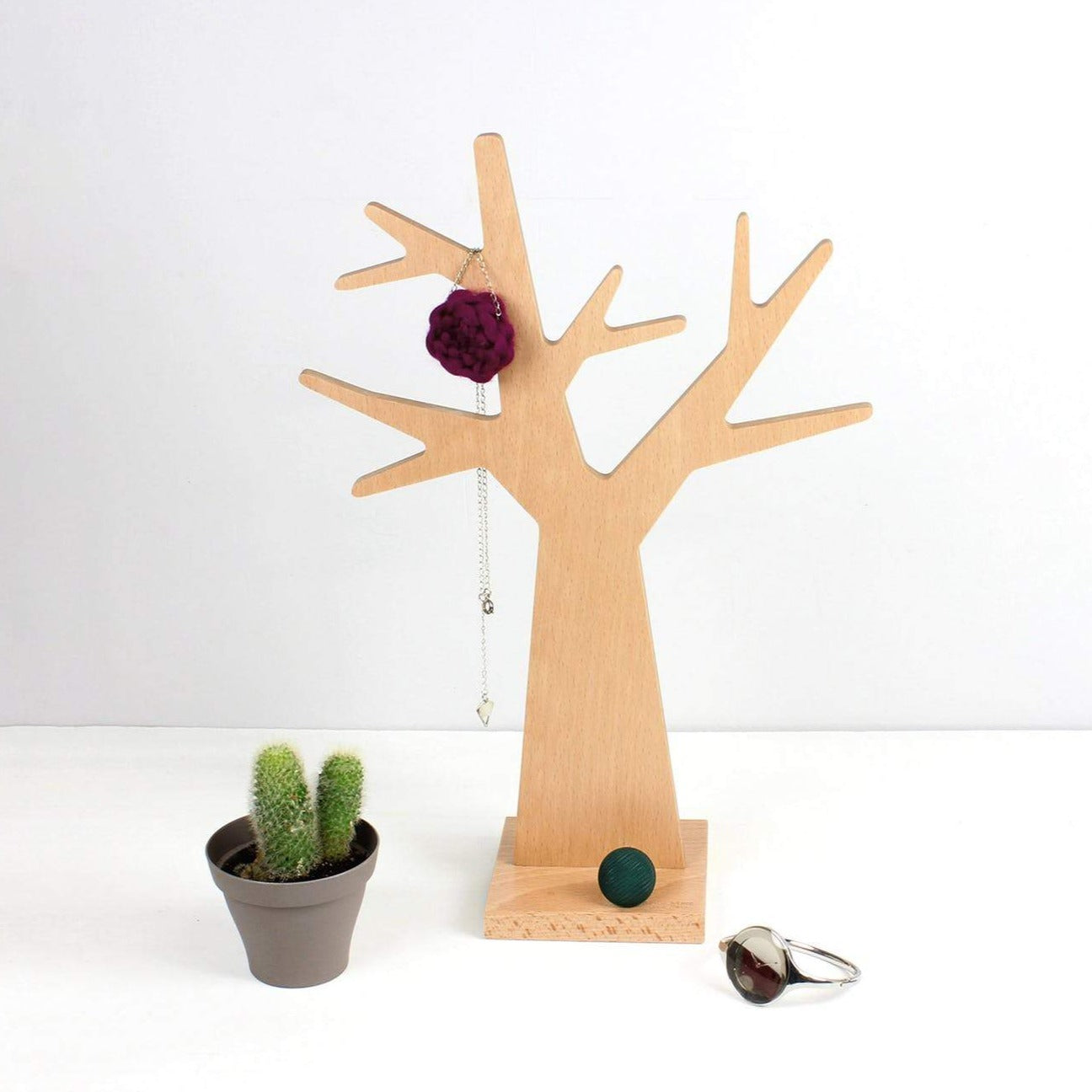 Arbre à bijoux - Do you speak français ?