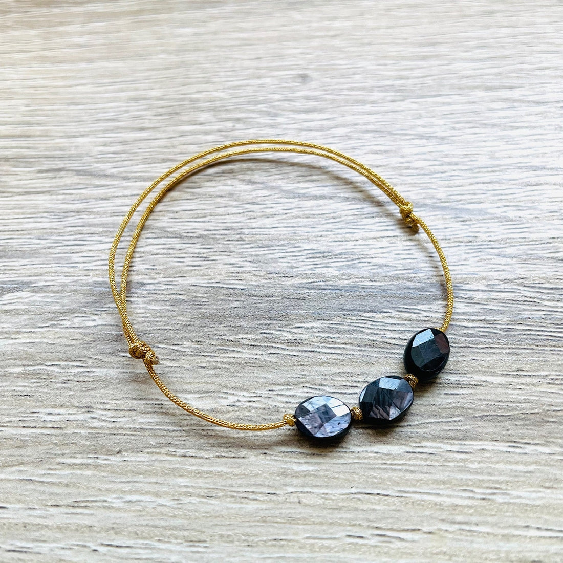 Bracelet doré Candy avec pierres semi-précieuses