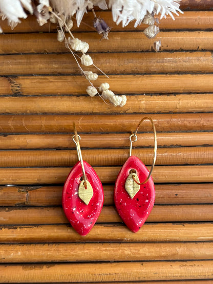Boucles d'oreilles en céramique ovale rouge