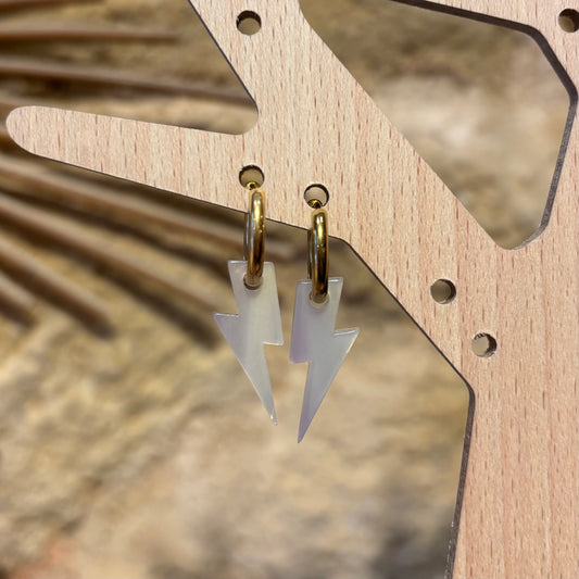 Boucles d’oreilles Éclairs nacre