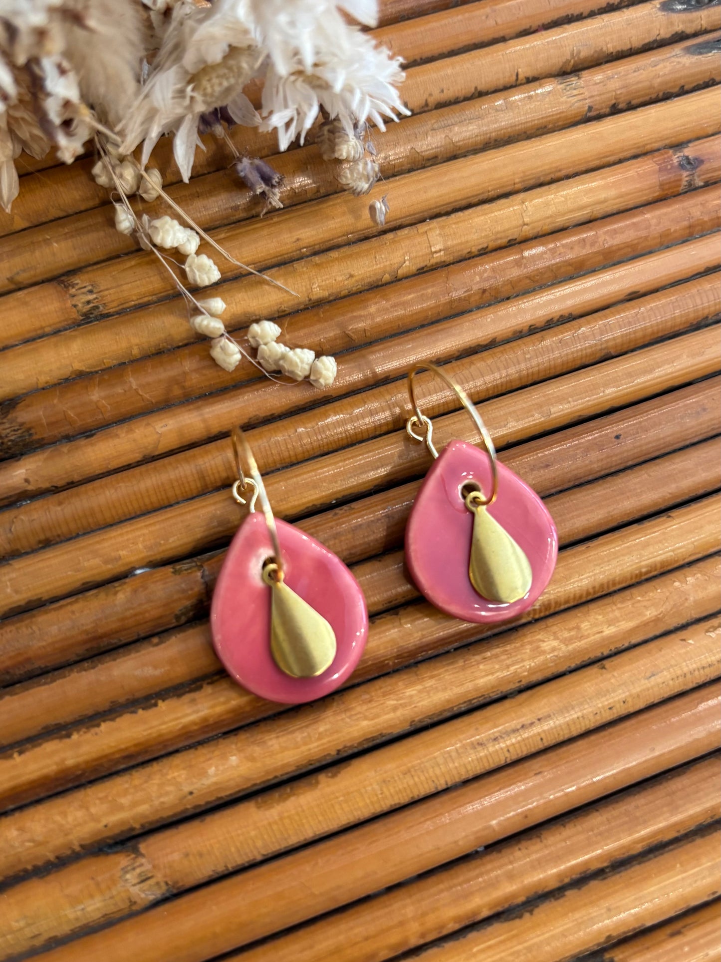 Boucles d'oreilles en céramique goutte terra