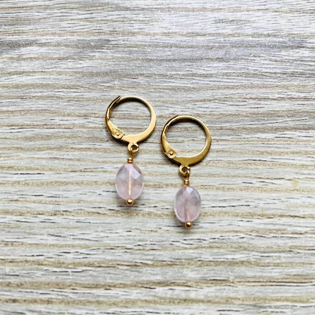 Créoles avec pierres semi-précieuses