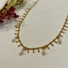 Charger l&#39;image dans la galerie, Collier Sakura nacre
