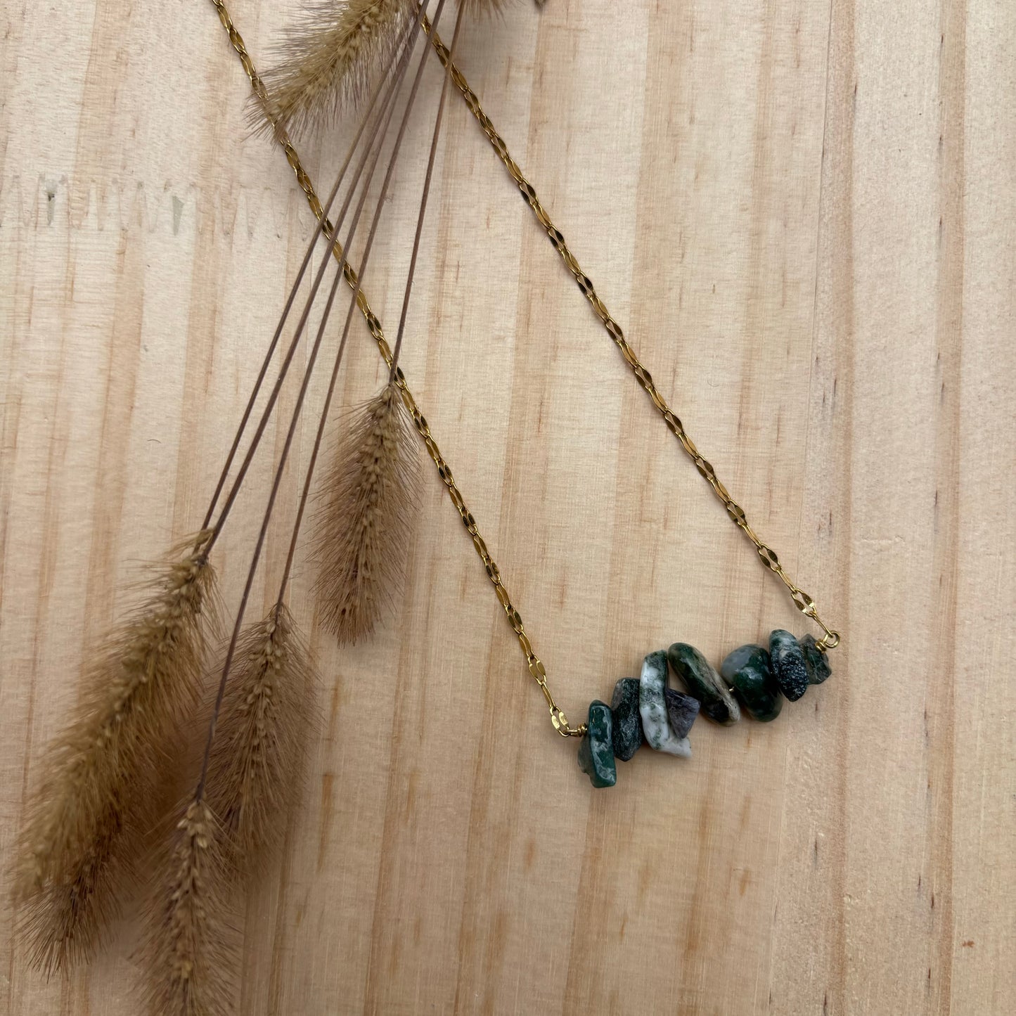 Collier Dhara avec pierre semi-précieuse (au choix)