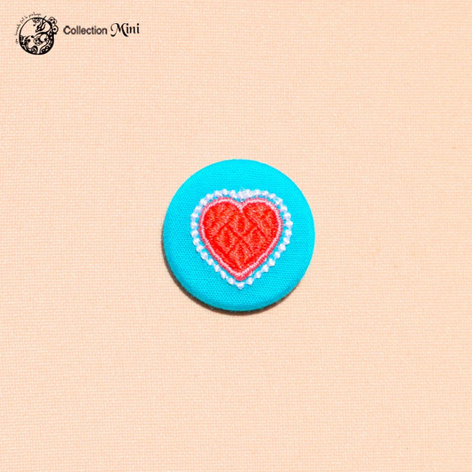 Broche Mini cœur bleu ciel et rouge