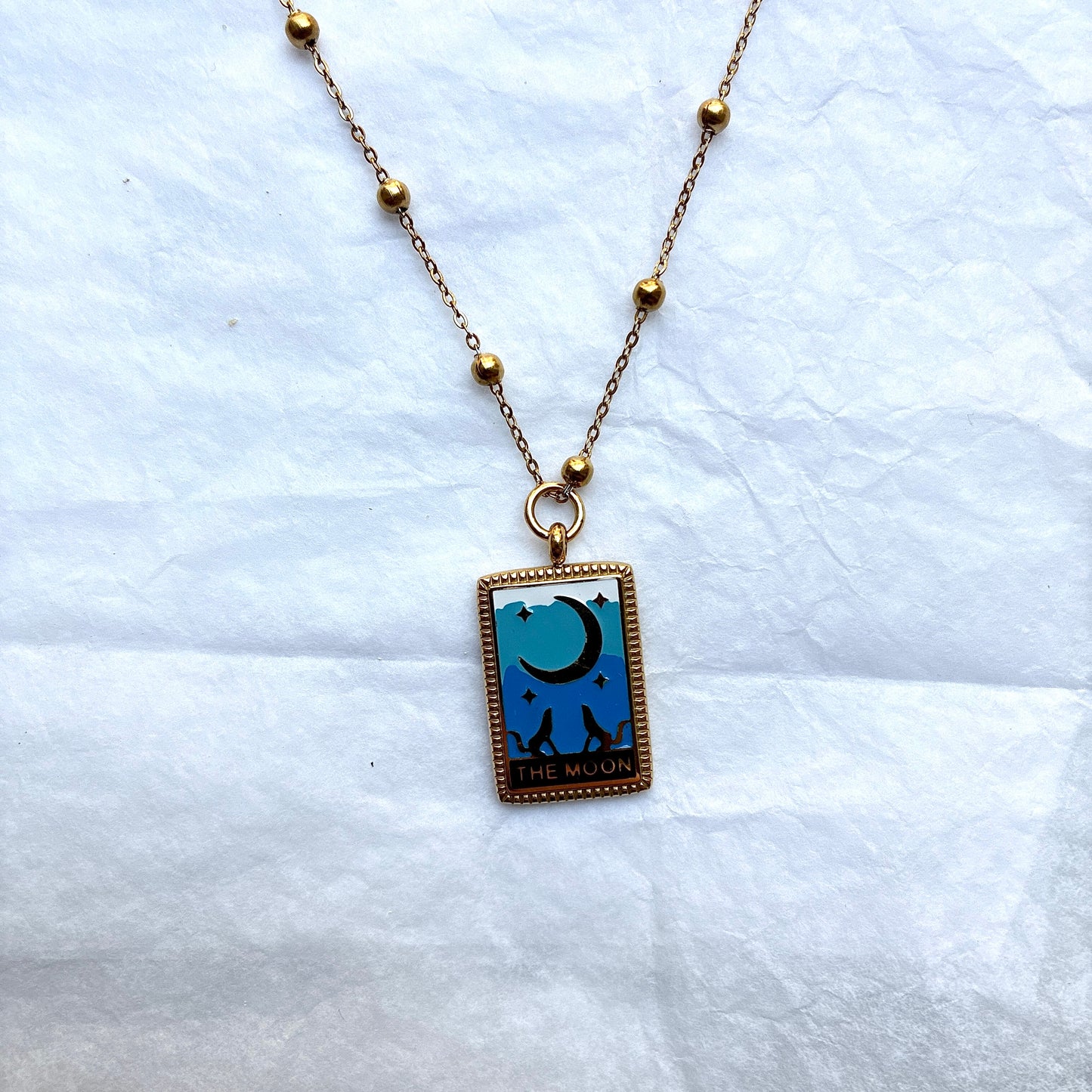 Collier médaillon lune