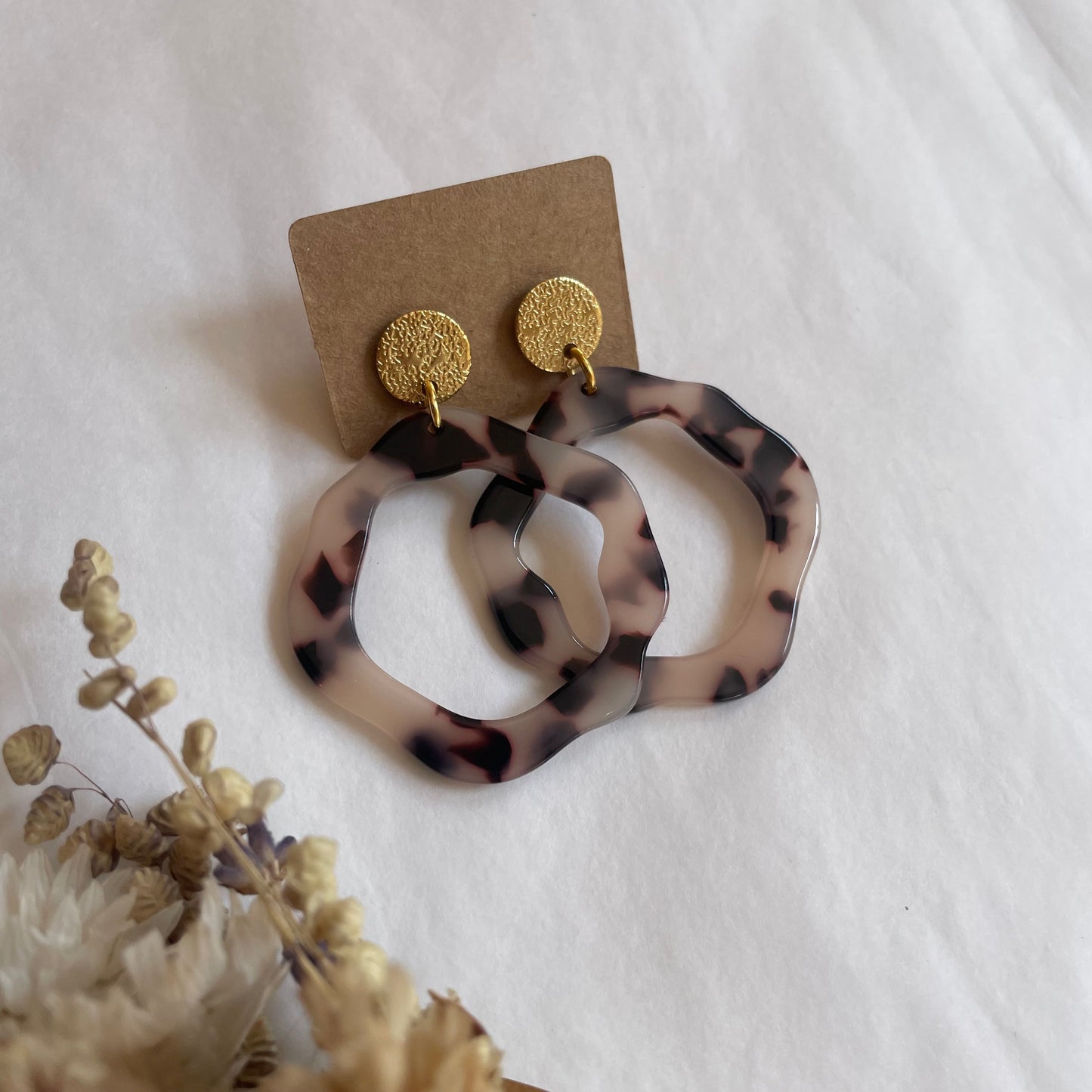 Boucles d’oreilles Adèle beige