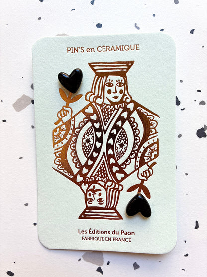 Pin’s en céramique petits cœurs carte à jouer noir