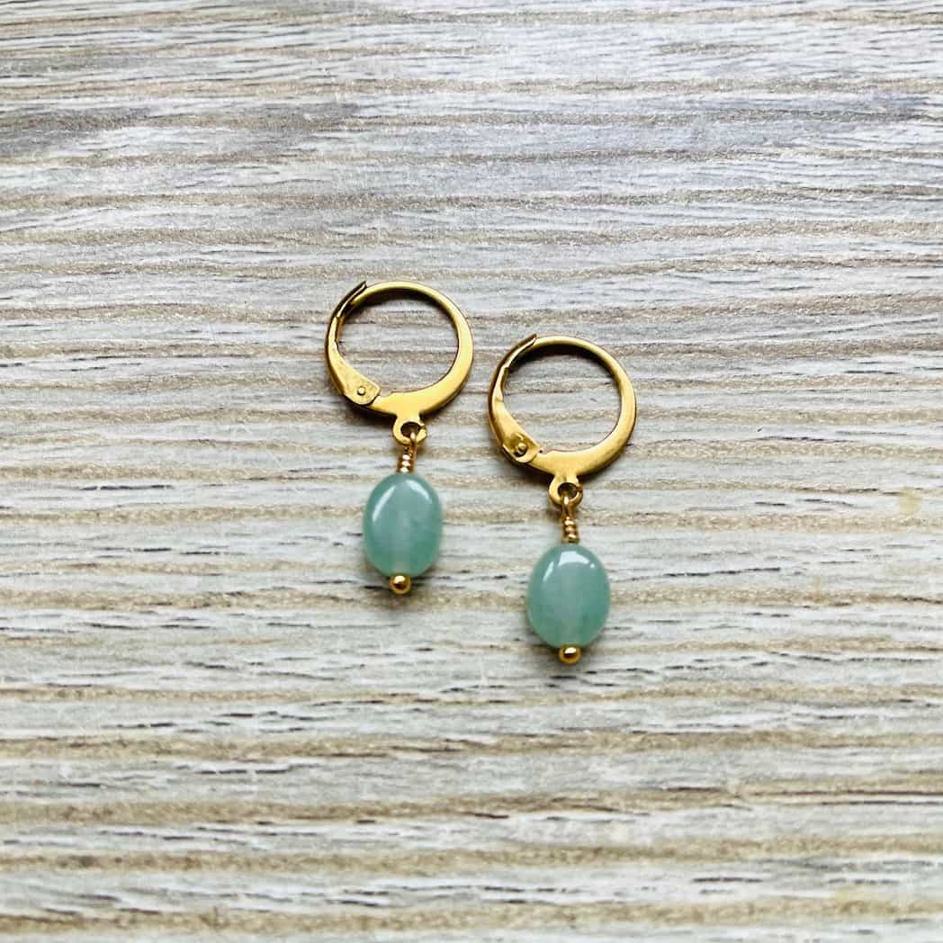 Créoles avec pierres semi-précieuses