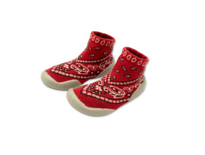 Chaussons-chaussettes pointure 32/33 (au choix)