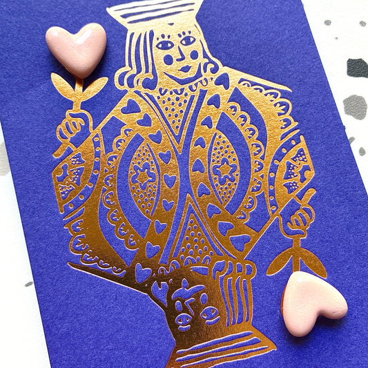 Pin’s en céramique petits cœurs carte à jouer rose pastel