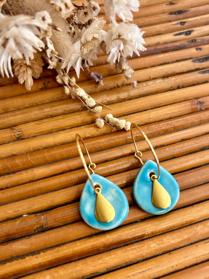 Boucles d'oreilles en céramique goutte bleu turquoise