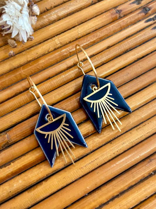Boucles d'oreilles en céramique flèche bleu
