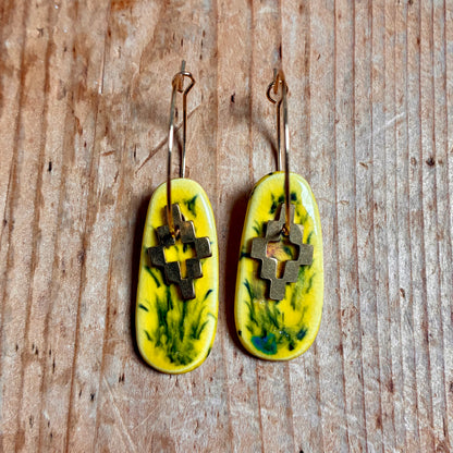 Boucles d'oreilles en céramique pilule jaune et vert