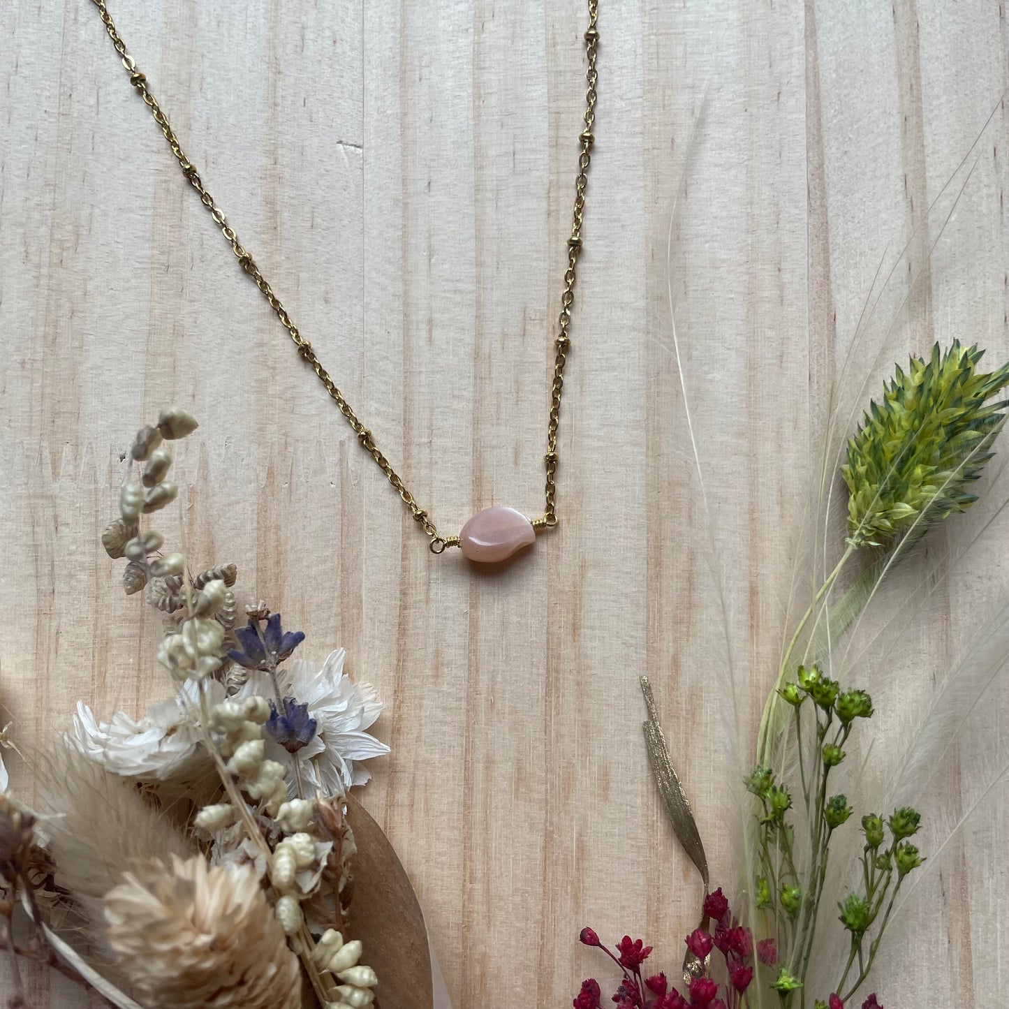 Collier Billie avec pierres semi-précieuses (au choix)