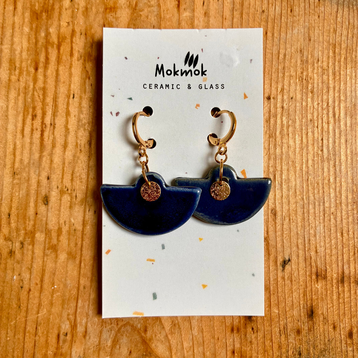 Boucles d'oreilles en céramique balance bleu