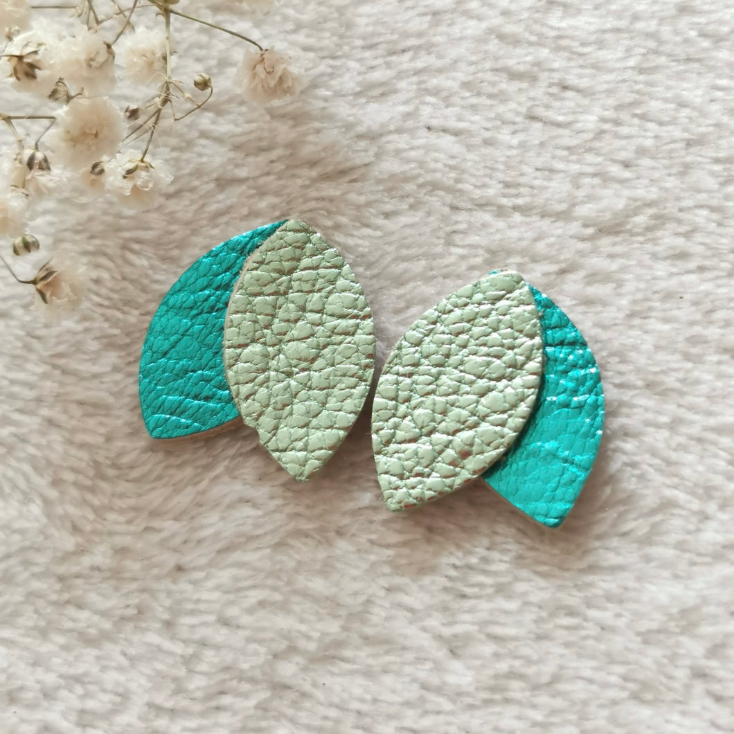Boucles d'oreilles puces Pauline vert et bleu