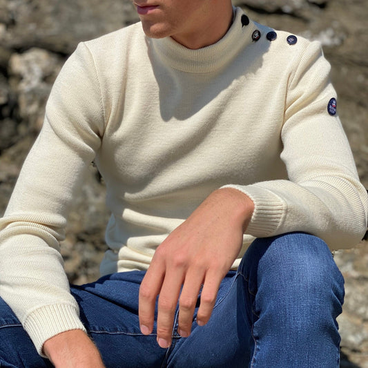 Pull en laine vierge uni écru