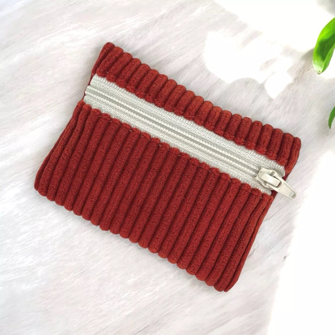 Porte monnaie en velours côtelé (coloris au choix)