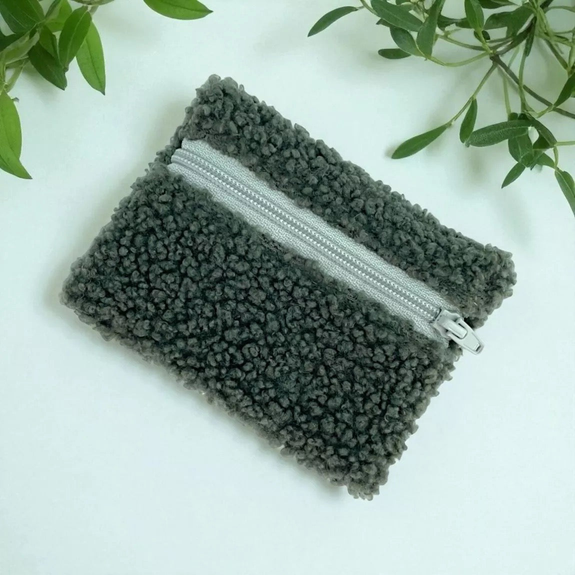 Porte monnaie bouclette (coloris au choix)