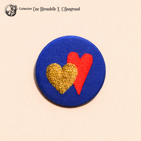 Broche petit format Coeur À Coeur doré et rouge