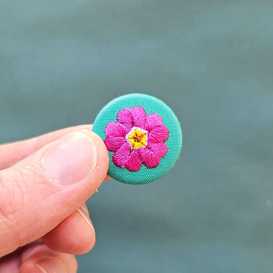 Broche Mini primevère rose