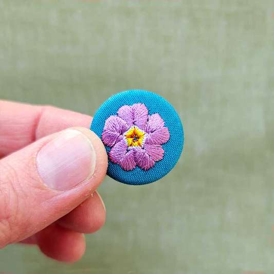 Broche Mini primevère mauve