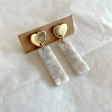 Charger l&#39;image dans la galerie, Boucles d’oreilles Charlie ❤️ nacre
