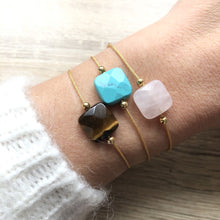 Charger l&#39;image dans la galerie, Bracelet Mia doré avec pierres semi-précieuses
