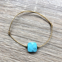 Charger l&#39;image dans la galerie, Bracelet Mia doré avec pierres semi-précieuses

