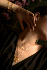 Collier Vénus - Do you speak français ?