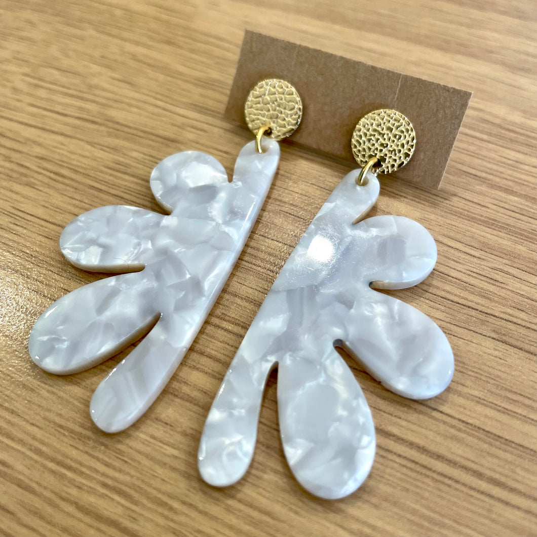 Boucles d’oreilles Poupette nacre