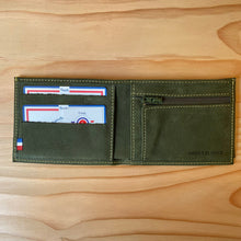 Charger l&#39;image dans la galerie, Portefeuille vert slim
