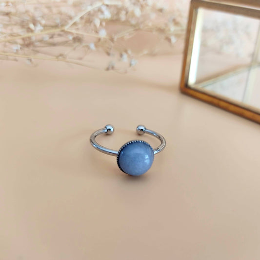 Bague avec pierre semi-précieuse
