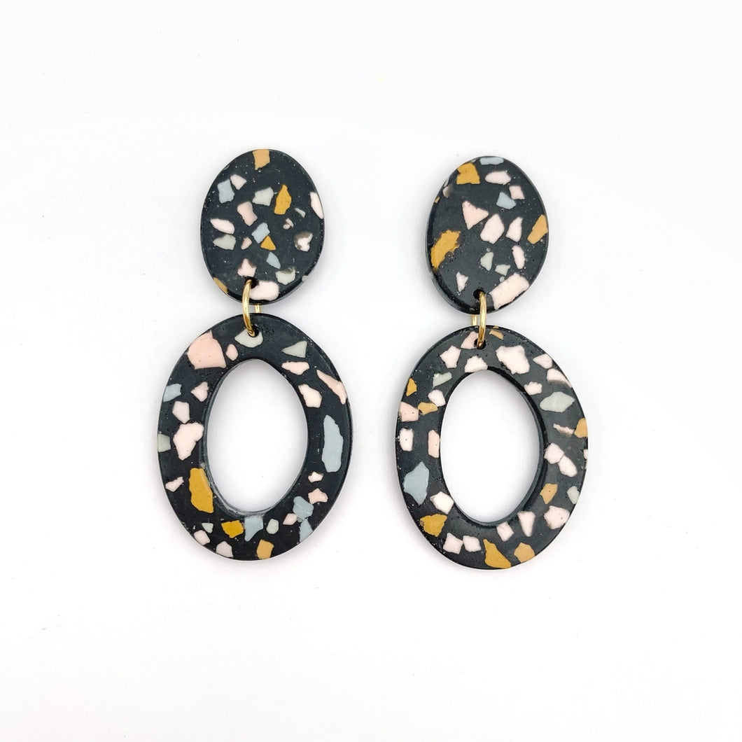 Boucles d’oreilles Suzette noir