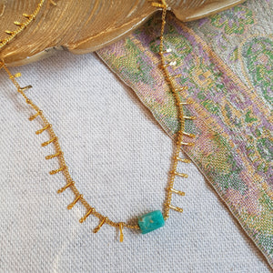 Collier Sharmila