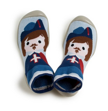 Charger l&#39;image dans la galerie, Chaussons-chaussettes pointure 28/29 (au choix)
