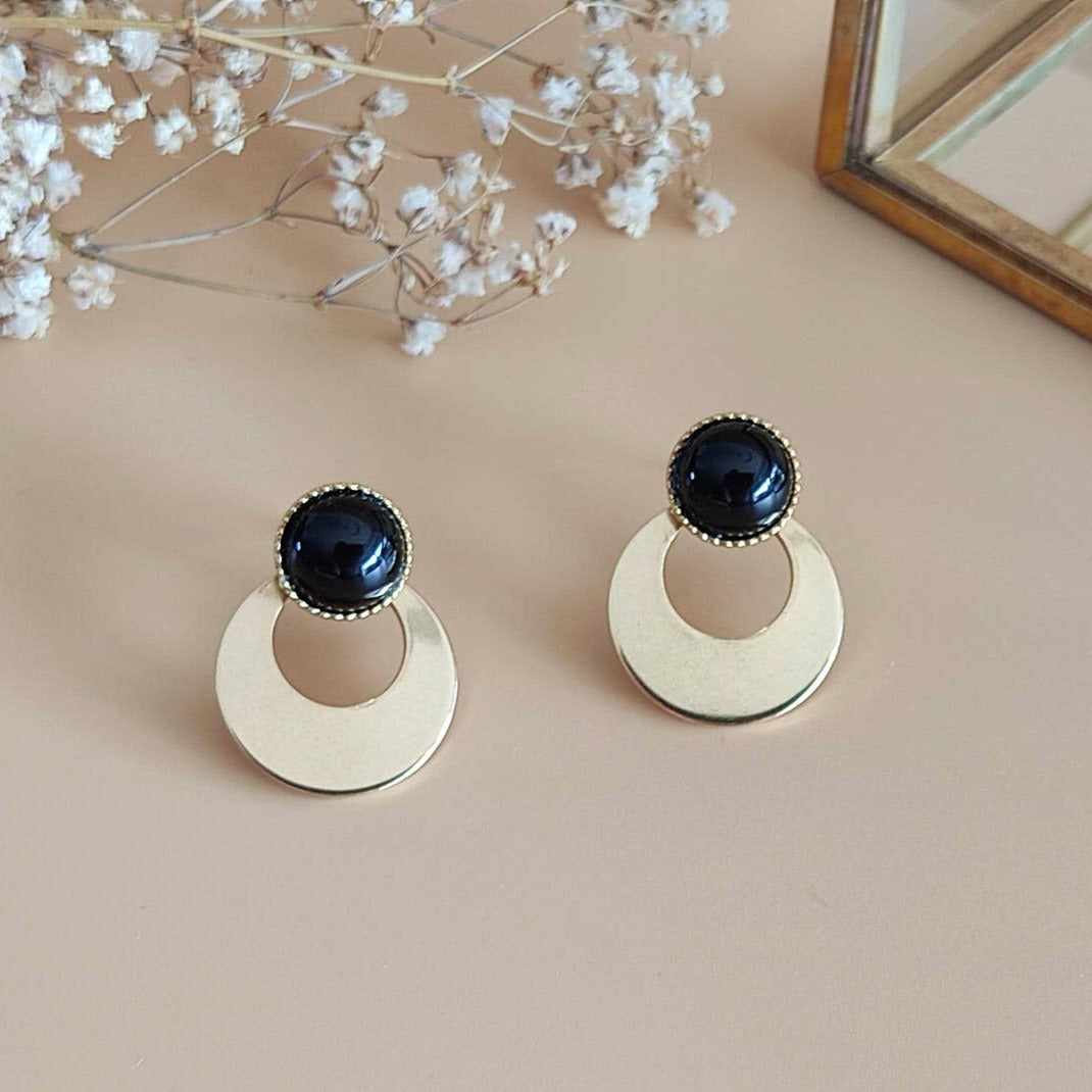 Boucles d’oreilles L’aventurière agate noire